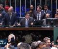 Em dia histórico, país acaba com jornada 6x1! E os votos de Flávio, Mourão e Sergio Moro
