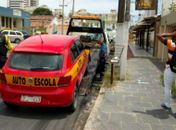 Instrutor de auto escola é flagrado conduzindo veículo com CNH vencida em Maceió