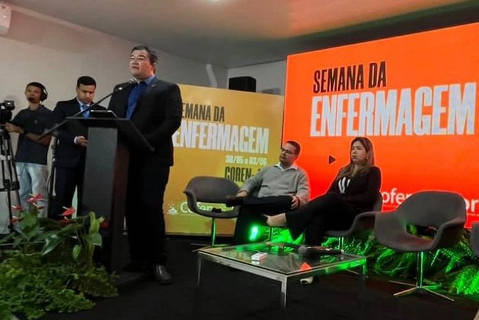 Renné Costa abre Semana da Enfermagem contabilizando avanços da categoria