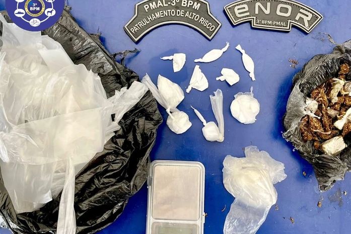 Após denúncia anônima, polícia encontra droga dentro de guarda-roupa e jovem é preso em Arapiraca