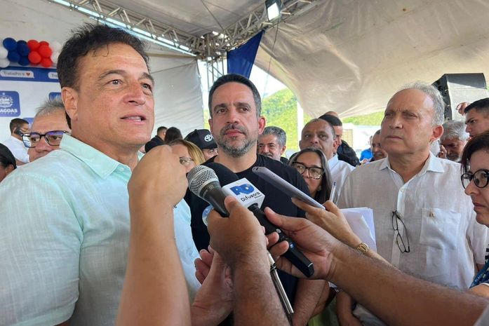 Projeto de Galba Novaes: governador Paulo Dantas anuncia 13º salário na data de aniversário do servidor