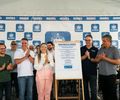 Governador entrega adutora, autoriza 17 km de asfalto e participa de inauguração de frigorífico em São Braz