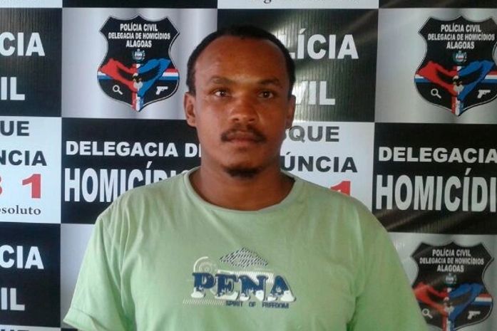Paulo dos Santos Oliveira, 32