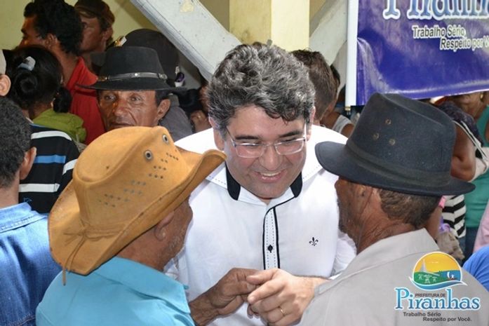 Prefeitura inicia distribuição de sementes para o plantio