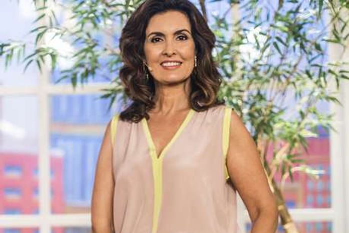Jornal: Fátima Bernardes é a mulher mais bem paga da TV