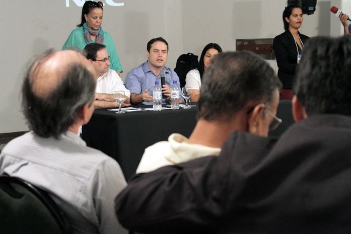 Renan Filho quer foco novo para a Educação