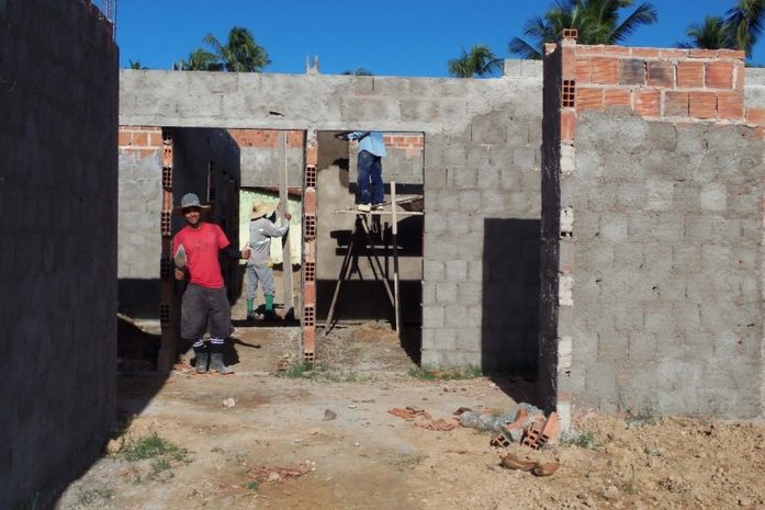 Obras da Unidade Básica de Saúde de Japaratinga avançam