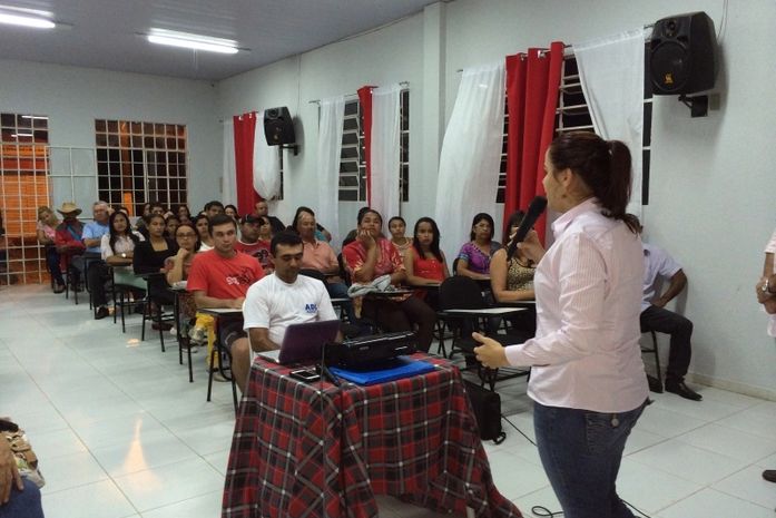 Encontro para articulações do II Festival de Inverno de Mar Vermelho