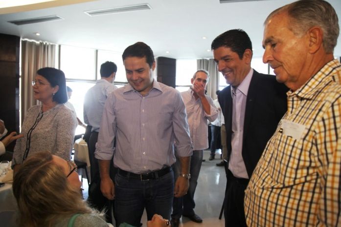 Ministro do Turismo ouve empresários para tornar Alagoas mais competitiva