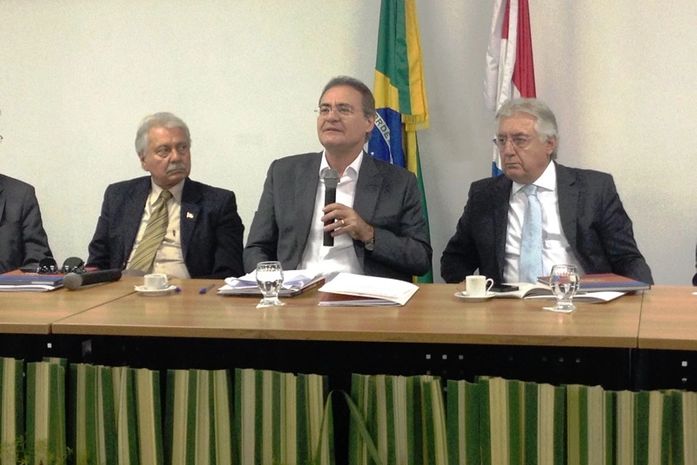 Renan garante apoio para votação rápida da lei do Supersimples no Senado