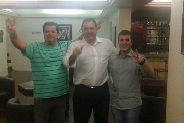Dudu Albuquerque, Adeilson Bezerra e Val amélio acertando ponteiros para reforçar a chapa federal