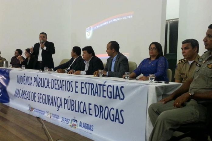 Audiência Pública mobiliza jovens e estudantes durante debate sobre segurança e drogas