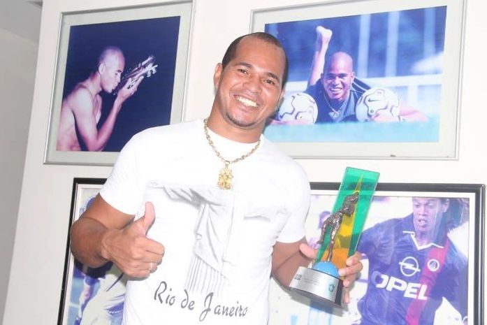 Aloísio disse que não consegue imaginar sua vida sem o futebol