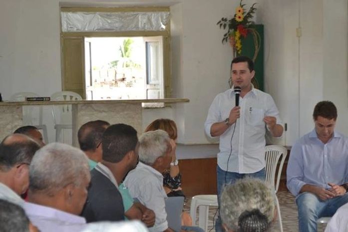 Bruno Toledo em nova reunião em Cajueiro