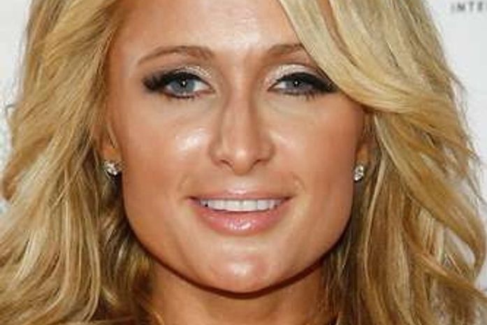 Líquida, pó, cremosa ou compacta? Conheça os tipos de sombra