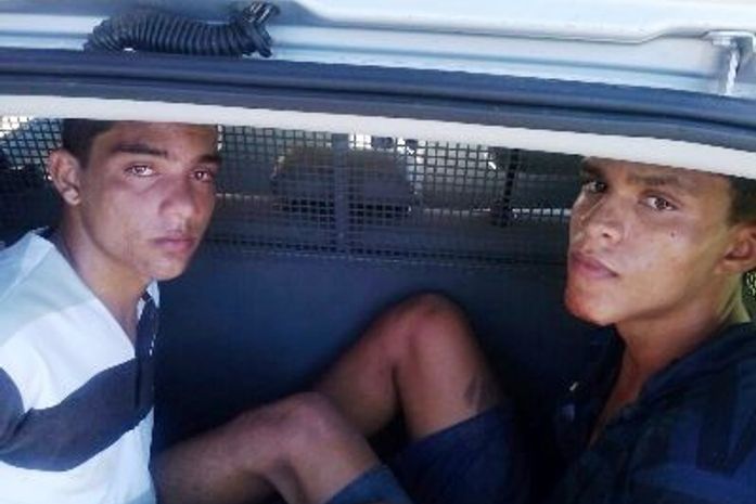 Acusados de roubo detidos por policiais do Batalhão Escolar