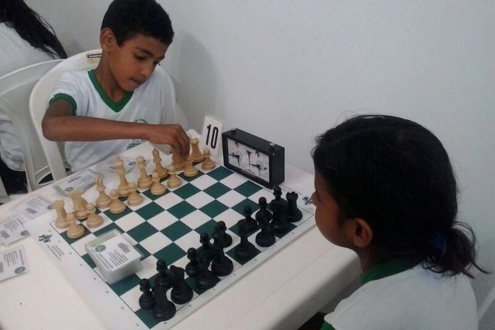Alunos da Barra de São Miguel vencem campeonato alagoano de xadrez