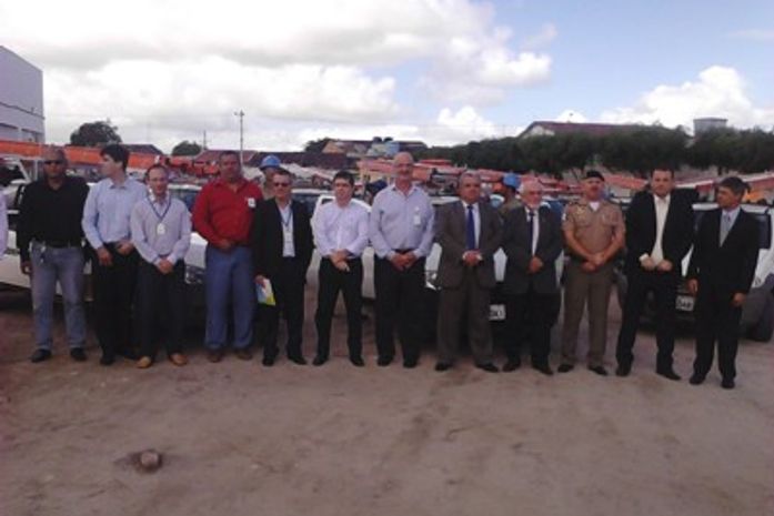 O lançamento da campanha contou com as presenças do Superintendente do Fórum de Arapiraca Giovanni Jatubá, Superintendente do Procom Adalberto Tenório e do Comandante do 3º Batalhão tenente-coronel Thúlio Emery, que representou o comandante-geral da Polícia Militar de Alagoas, coronel Marcus Aurélio Pinheiro.