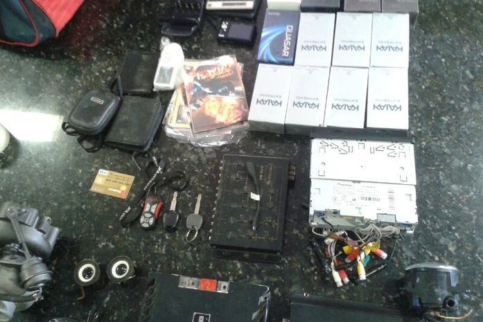 Grupo acusado de arrombar mais de 200 veículos é preso em AL