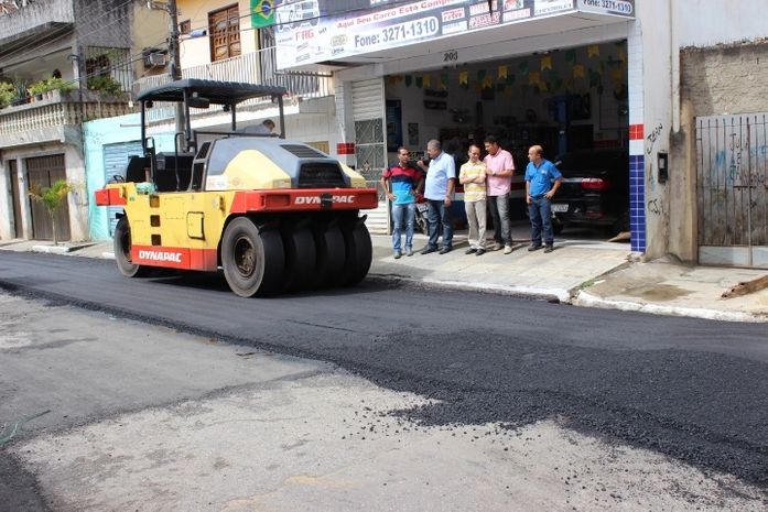 Trabalho durante o dia, e muita festa à noite, em São Miguel dos Campos