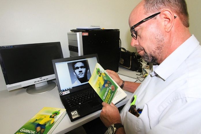 Livro sobre Garrincha será lançado na quarta-feira