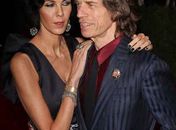 Após boatos de nova namorada, irmã de Scott critica Jagger