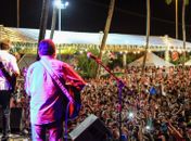 Contação de poesia, forró, rock, show de humor agitam o final de semana