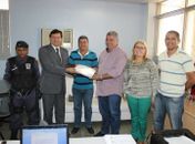 Prefeito George Clemente entrega minuta do projeto de PCC do servidor público 