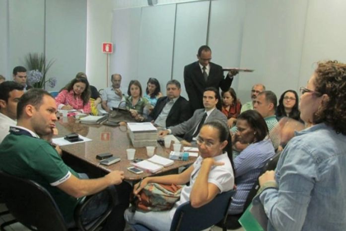 Câmara de Maceió analisa Lei Delegada em sessão extraordinária