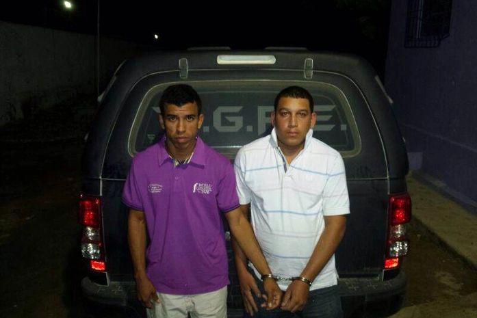 Dupla foi localizada e presa no bairro do Jacintinho, em Maceió