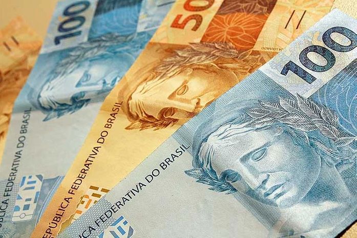Economista aponta para ausência de cultura de poupança entre a população