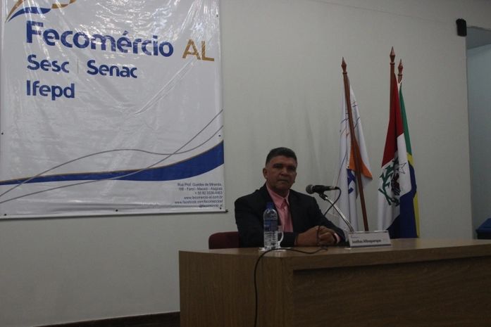 Joathas Albuquerque durante sabatina da Fecomércio