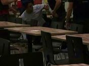Jovem foi algemado por engano em praça de alimentação de shopping 