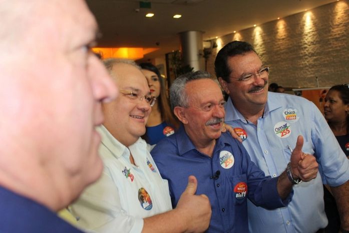 Em Maceió, Eduardo Campos e Biu de Lira alfinetam gestões e lançam propostas