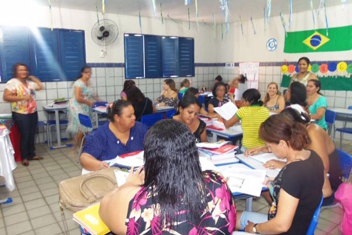 Professores de Japaratinga reinicia o PNAIC