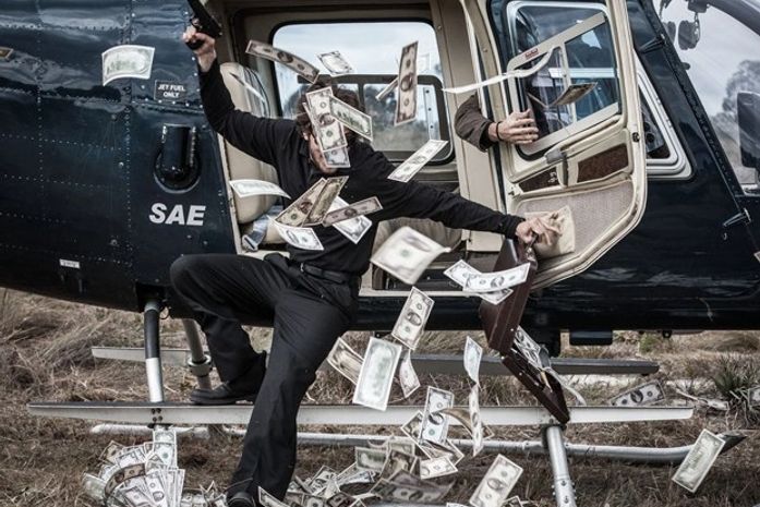 Império: José Alfredo leva um tiro e fica entre a vida e a morte