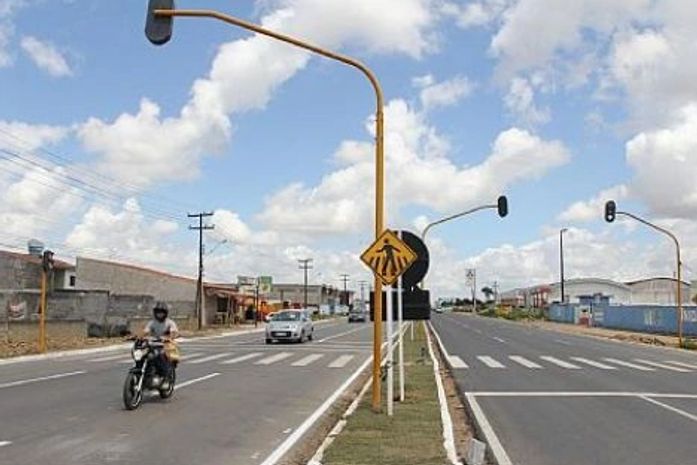 População arapiraquense reivindica construção de passarelas na AL-220