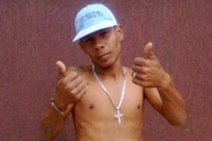 Corpo de jovem é encontrado crivado de balas dentro de plantação de macaxeira