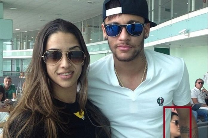 Fã revela 'briga' ao exibir Bruna Marquezine ao fundo de foto com Neymar