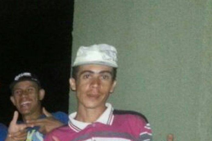 Traficante é preso após invadir casa para fugir da polícia