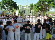 Lagoa da Canoa sedia encontro de capoeiristas