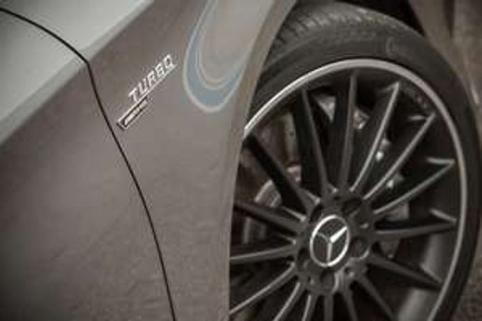 Mercado de carros de luxo no Brasil deve crescer 30% em 2014