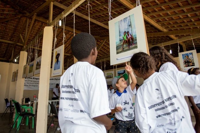Moradores de comunidade quilombola recebem mostra fotográfica