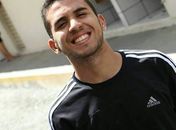 Jovem morreu eletrocutado enquanto jogava bola 
