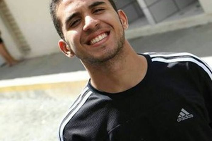 Jovem morreu eletrocutado enquanto jogava bola