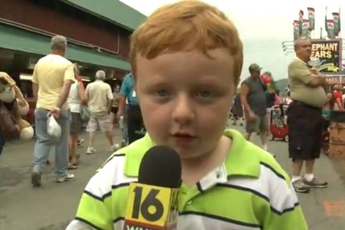 Menino de 5 anos faz sucesso na web após entrevista 'empolgante' nos EUA