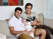 Especial: Felipe Simas, o caçula do 'clã' Simas, festeja seu primeiro Dia dos Pais