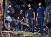 Projeto 'Popfuzz Apresenta' traz Hellbenders e Mayash para palco do Linda Mascarenhas
