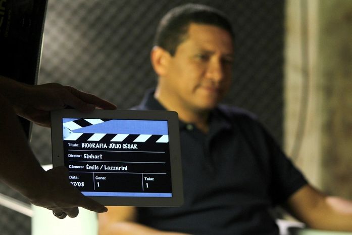 Júlio Cezar afina discurso e inicia gravações para tevê
