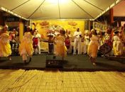 Grupo de afoxé exalta o povo brasileiro e as religiões africanas